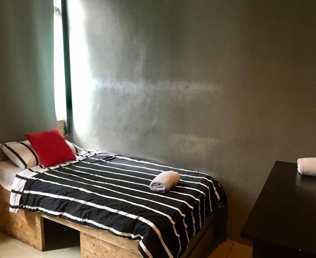 Koptel Budget Hotel Kuching Exterior foto