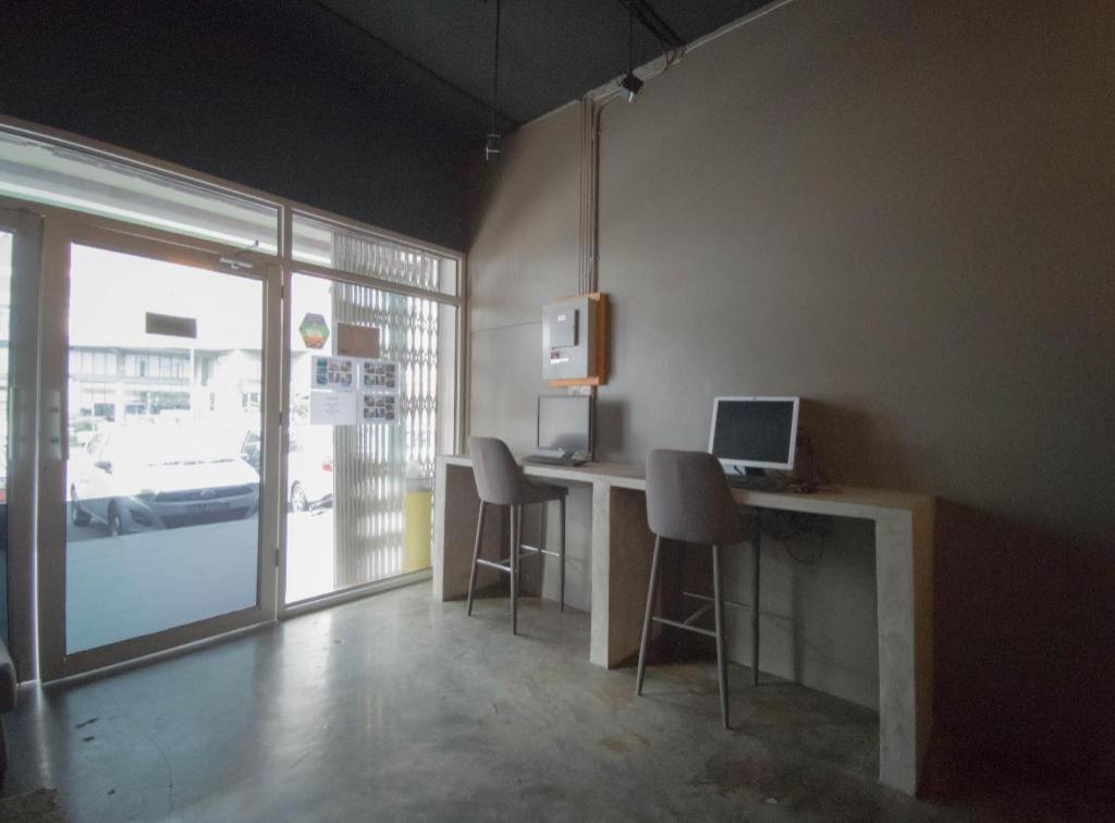 Koptel Budget Hotel Kuching Exterior foto
