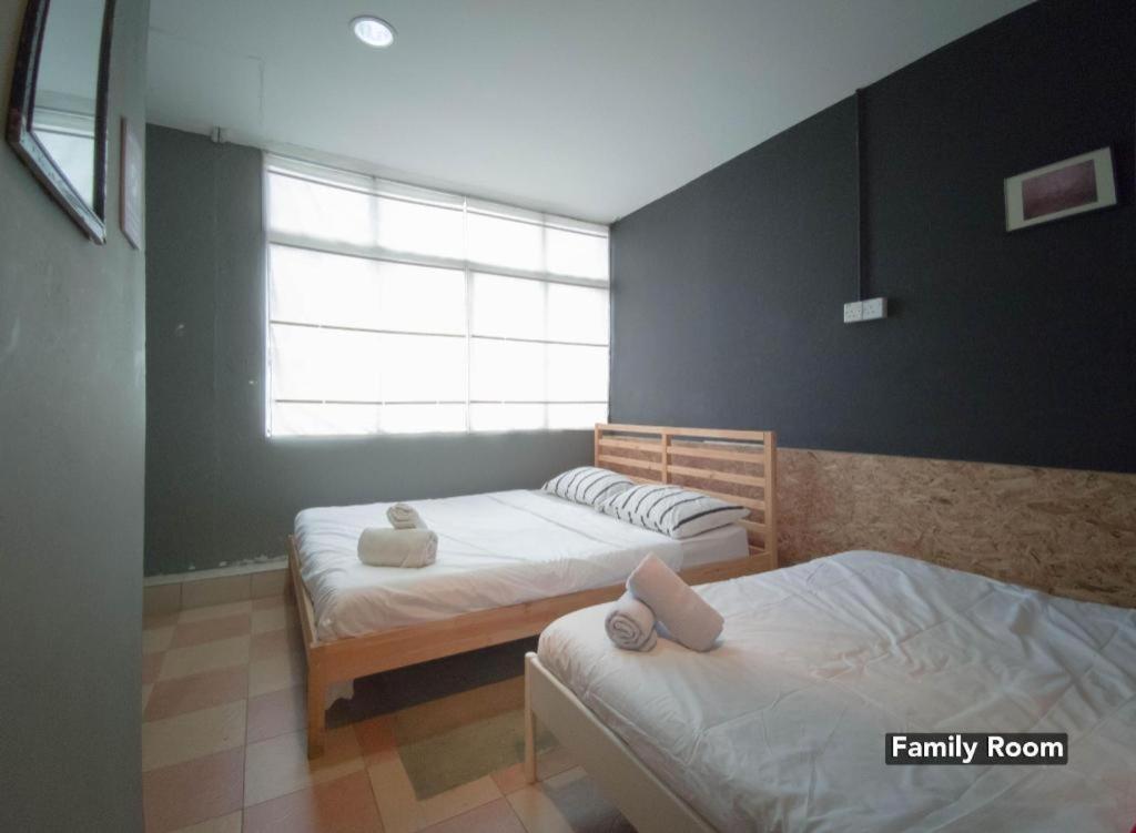 Koptel Budget Hotel Kuching Exterior foto
