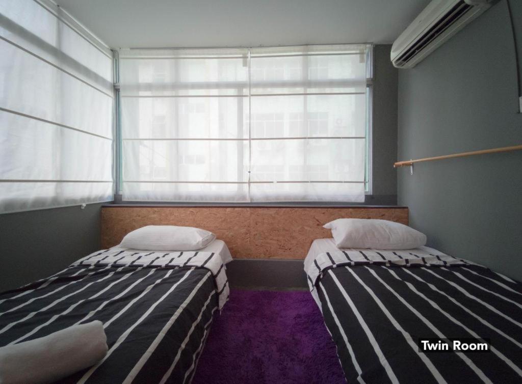 Koptel Budget Hotel Kuching Exterior foto
