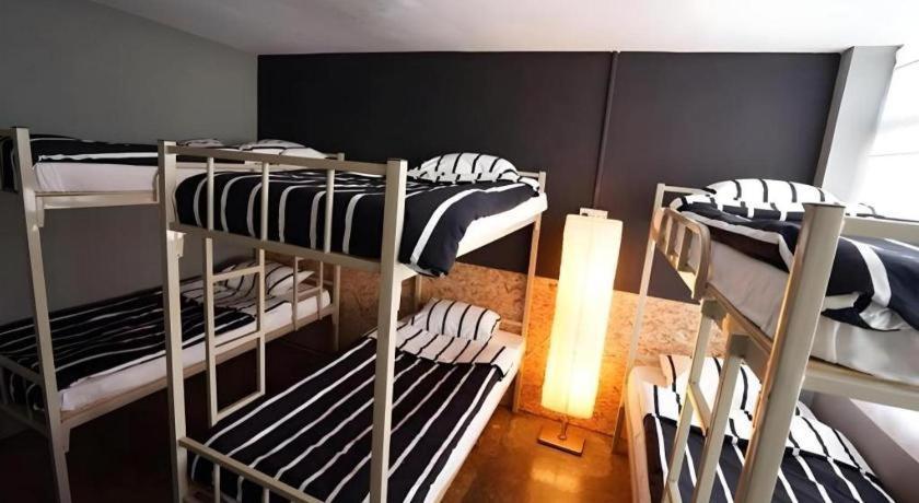 Koptel Budget Hotel Kuching Exterior foto