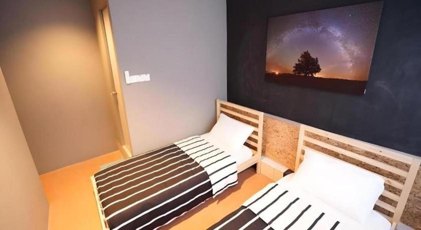 Koptel Budget Hotel Kuching Exterior foto