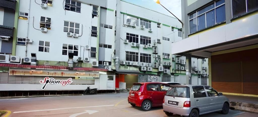 Koptel Budget Hotel Kuching Exterior foto